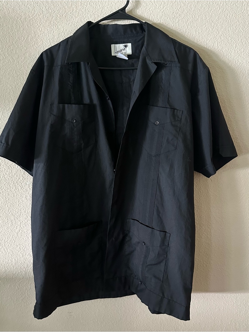 Havana Shirt Co. Men's Short-Sleeve Guayabera Shirt  in Black size large
